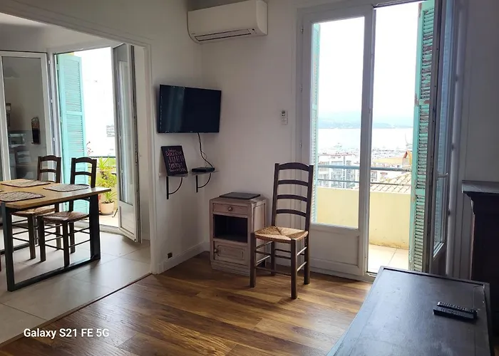 Apartmán T3 Vue Ajaccio (Corsica)